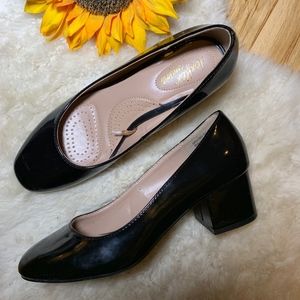 Comfortable Black Round Toe Short Heels